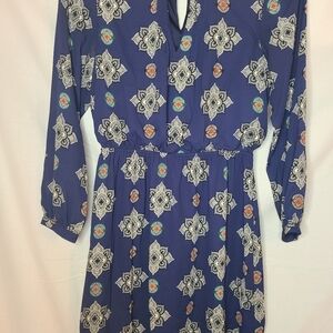Express paisley long sleeve dress size medium
